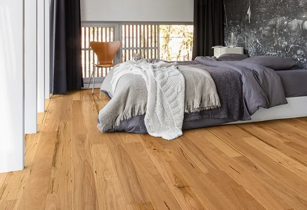 Spotted gum 1 strip matt